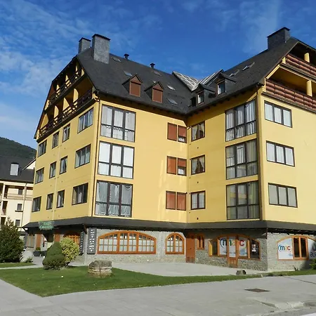 Triplex Apartment Vielha e Mijaran